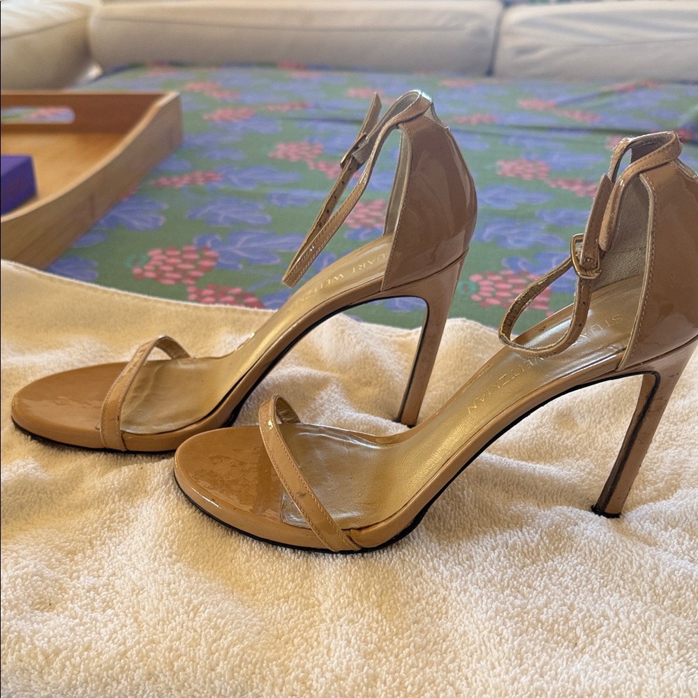 Stuart Weitzman Tan Ankle Strap Heels - Picture 2 of 10